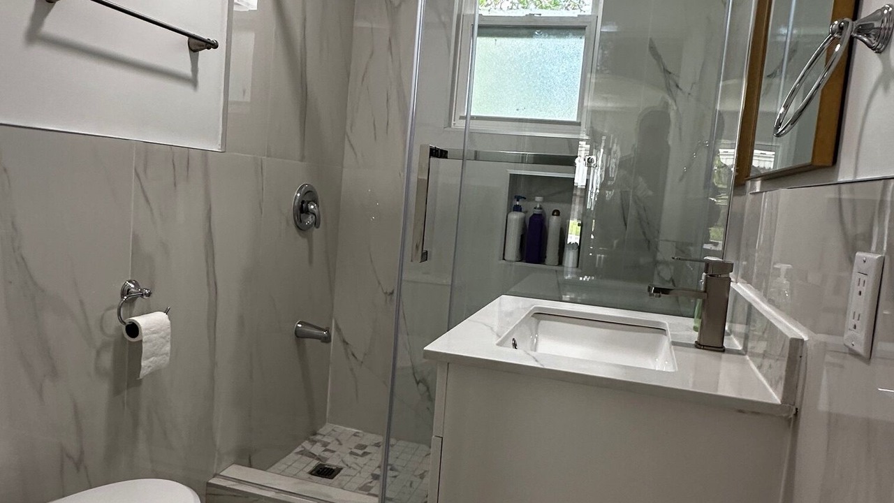 Photo of Bathroom in Marmora