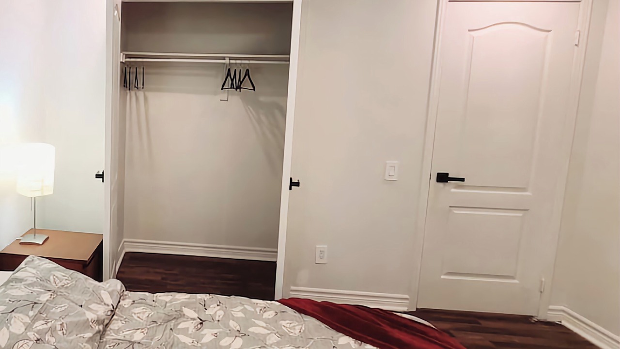 Photo of Bedroom in Essa