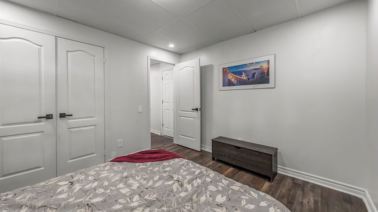 Photo of Bedroom in Essa