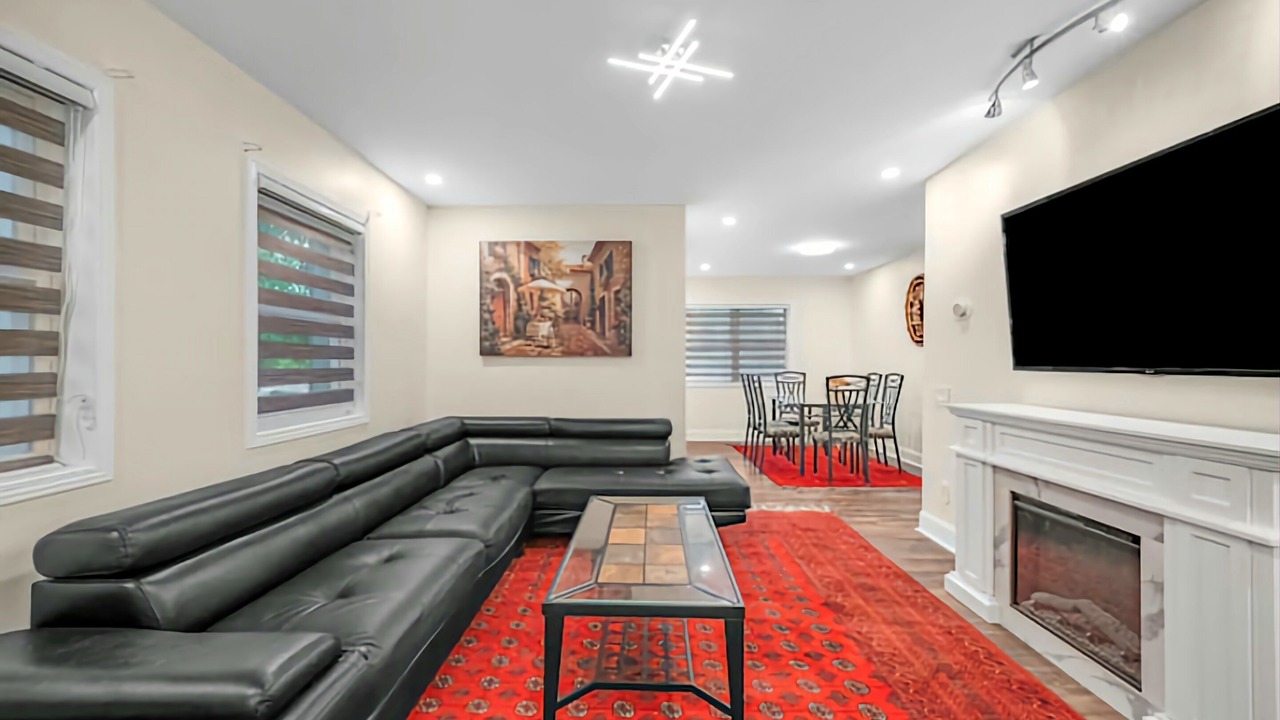 Photo of Livingroom in Essa