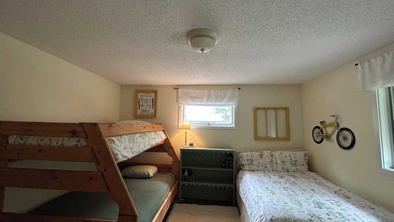 Photo of Bedroom in Cuyuna