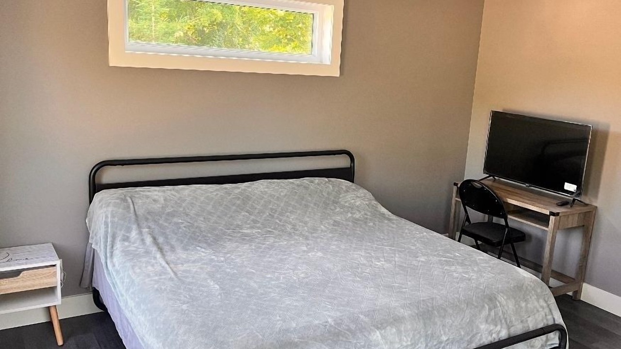 Photo of Bedroom in Sauble Beach