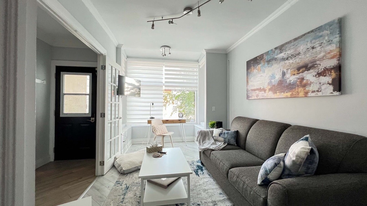 Photo of Livingroom in Rockcliffe - Smythe