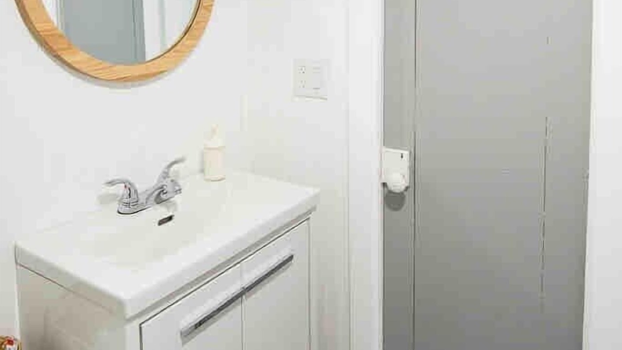 Photo of Bathroom in Isaacs Glen