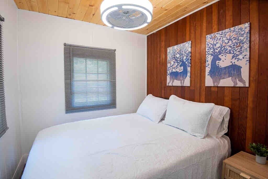 Photo of Bedroom in Isaacs Glen