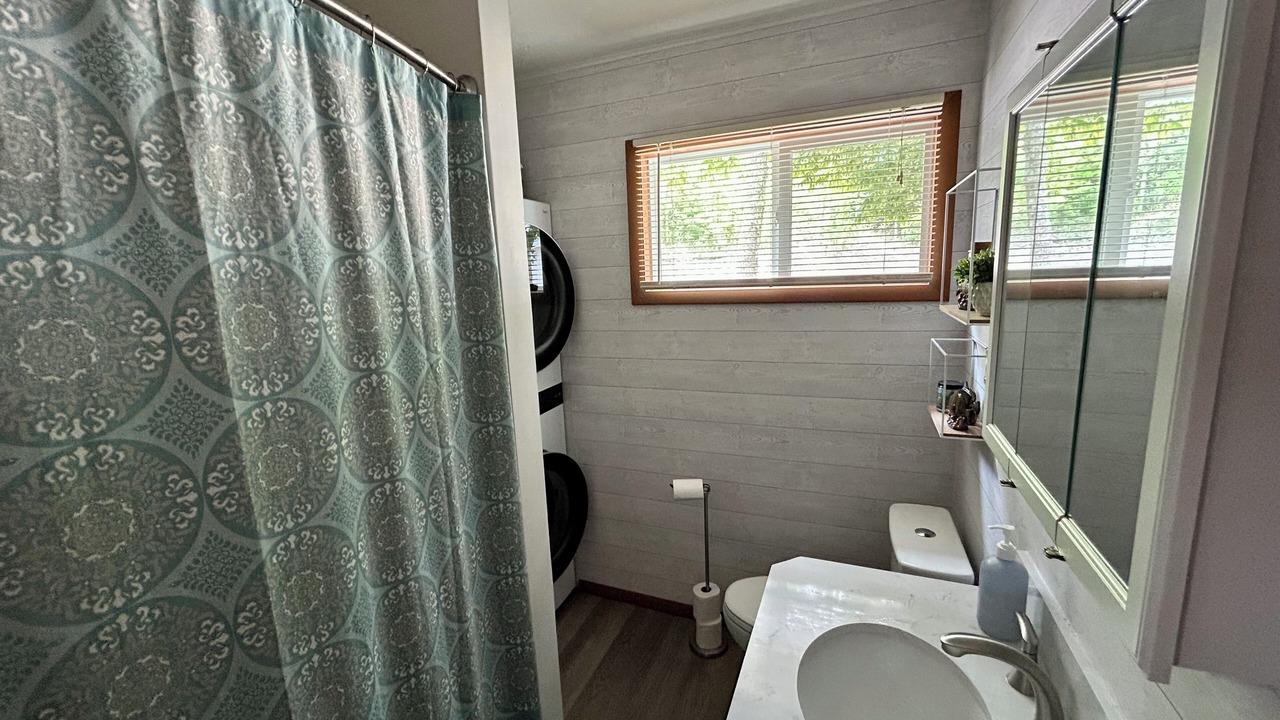 Photo of Bathroom in Detroit Lakes