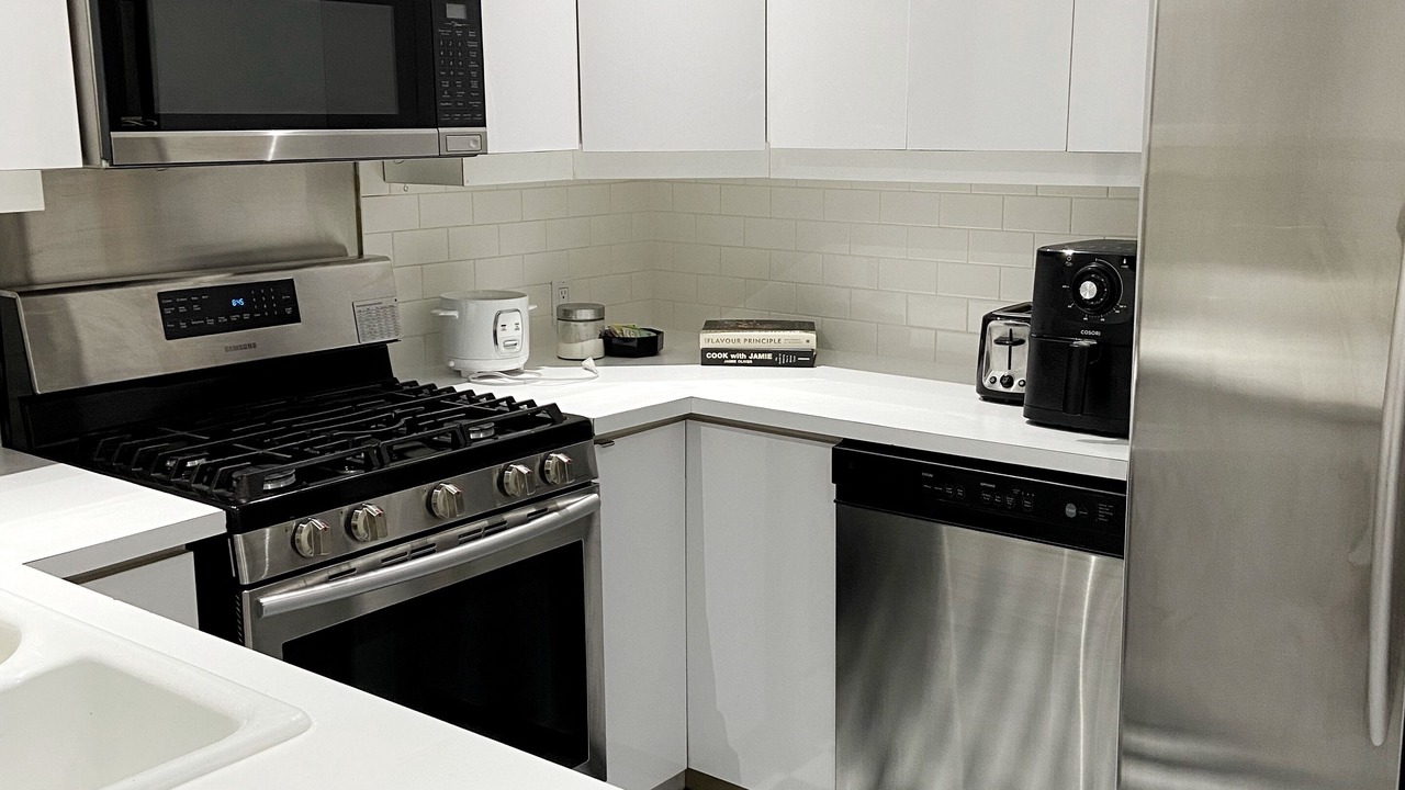 Photo of Kitchen in Christie Pits