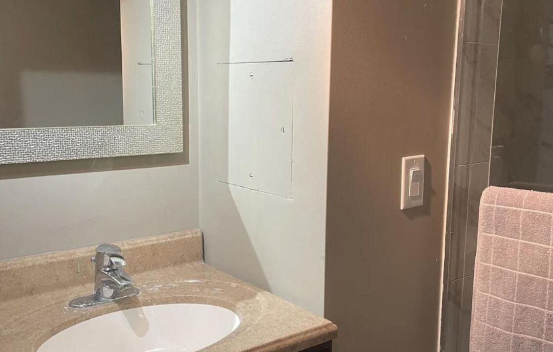 Photo of Bathroom in York Regional Municipality