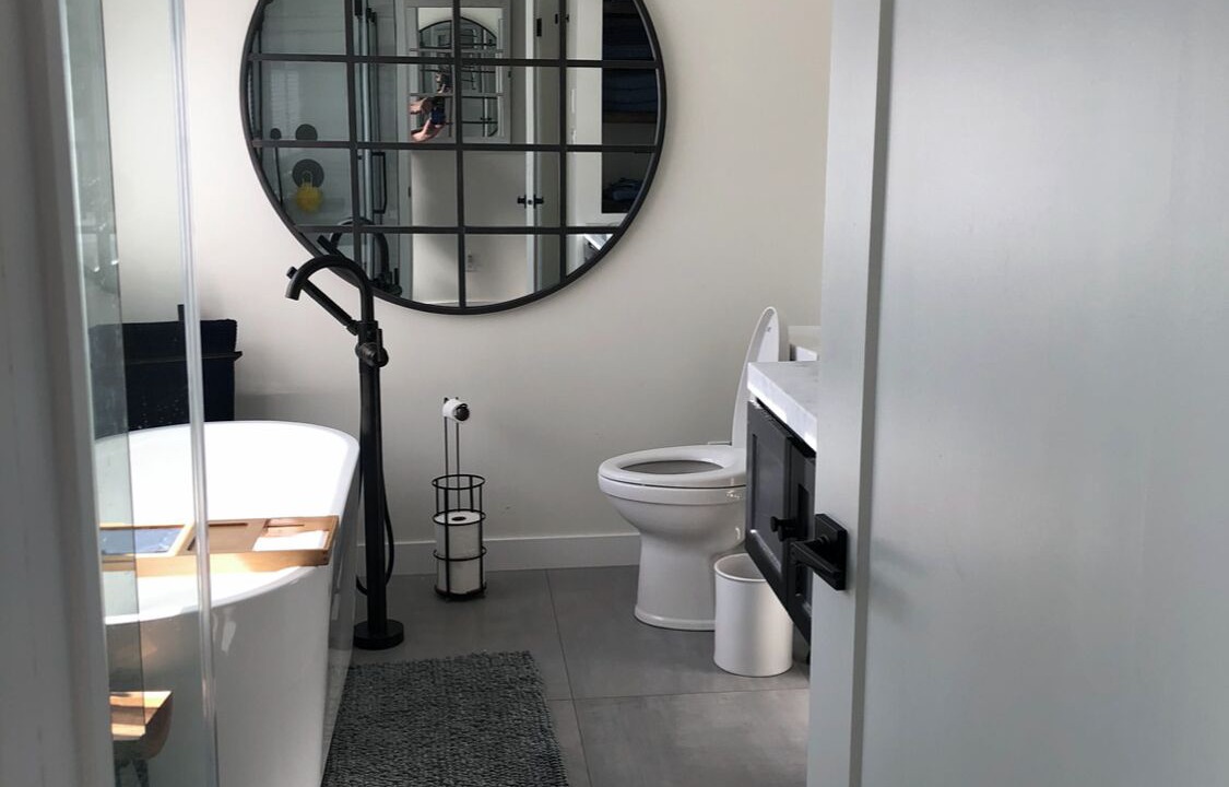 Photo of Bathroom in Unorganized Thunder Bay District