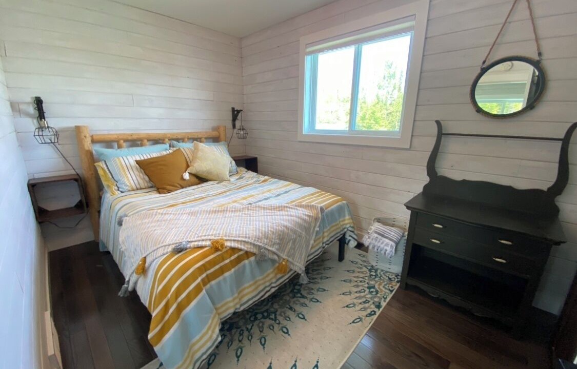 Photo of Bedroom in Unorganized Thunder Bay District