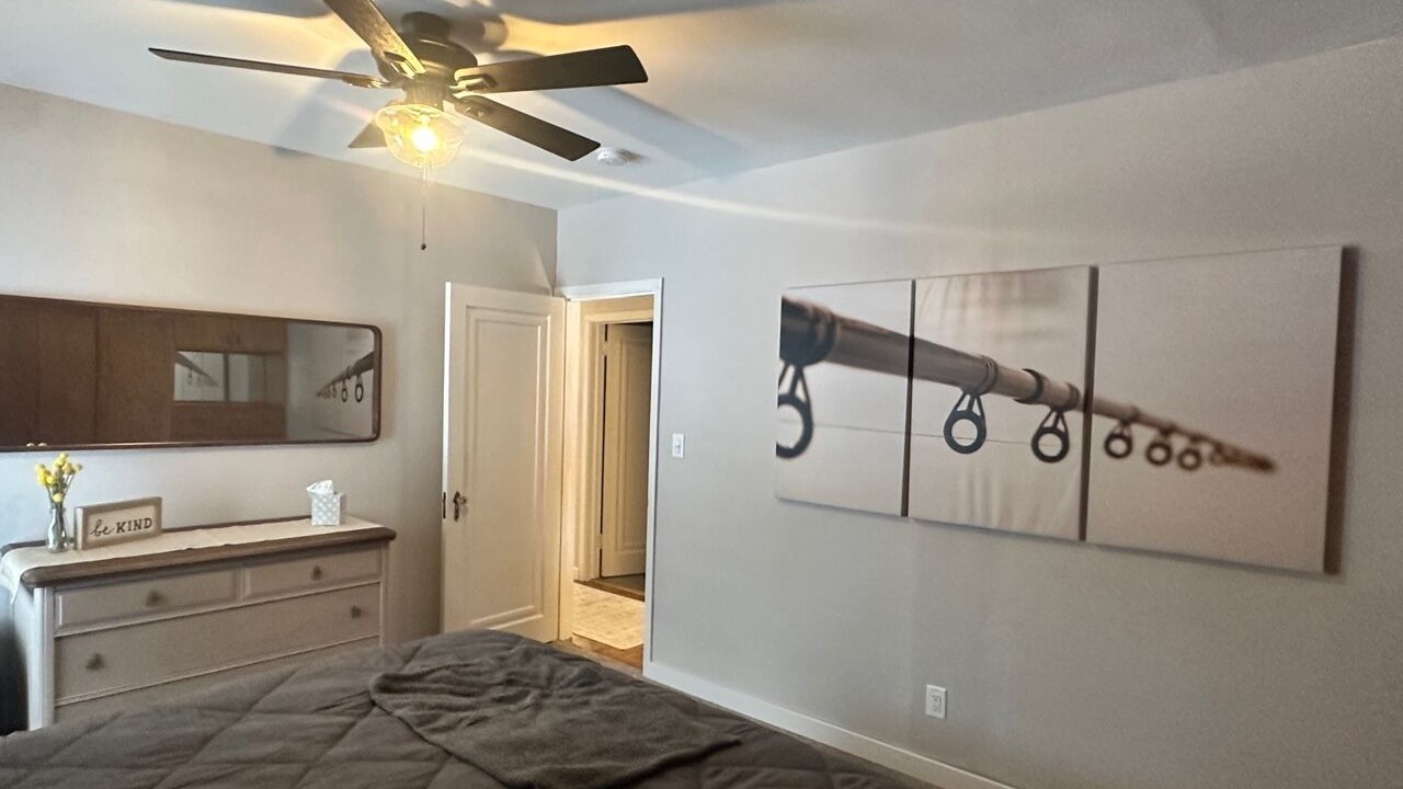 Photo of Bedroom in Glenwood