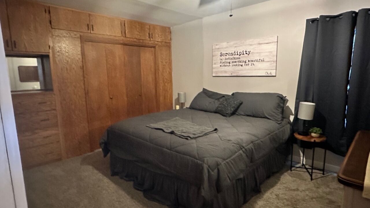 Photo of Bedroom in Glenwood