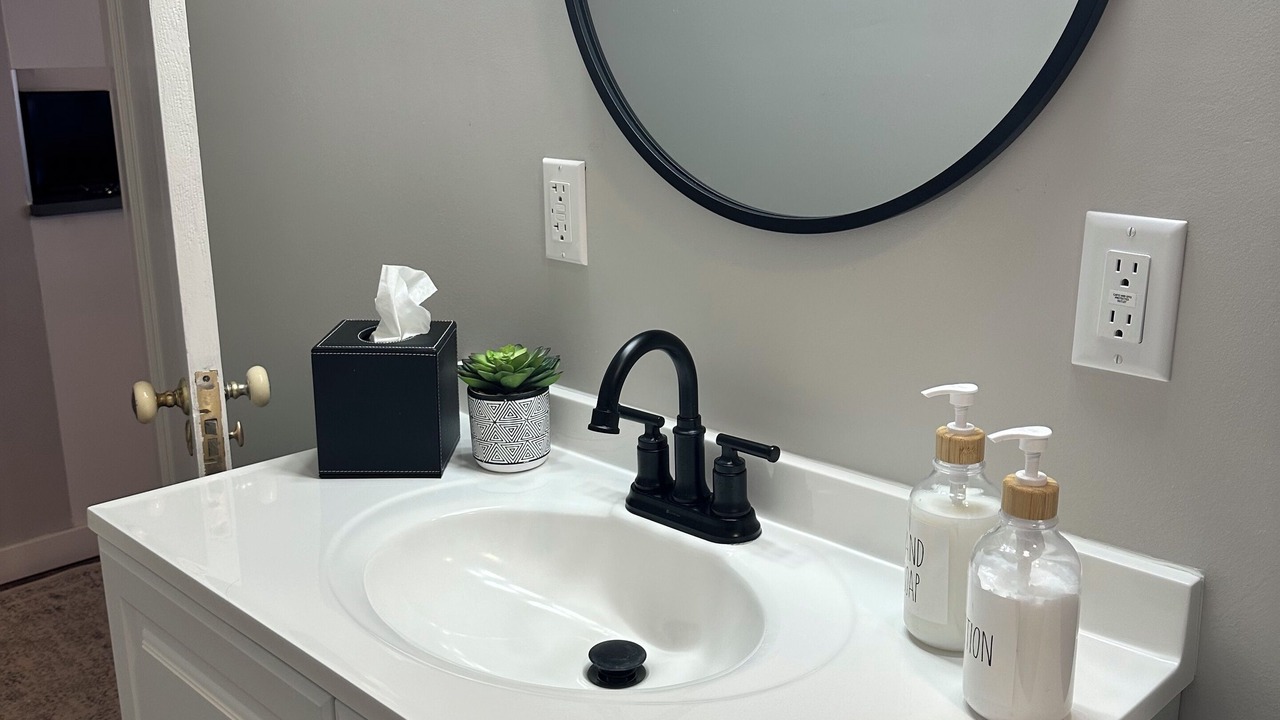Photo of Bathroom in Glenwood