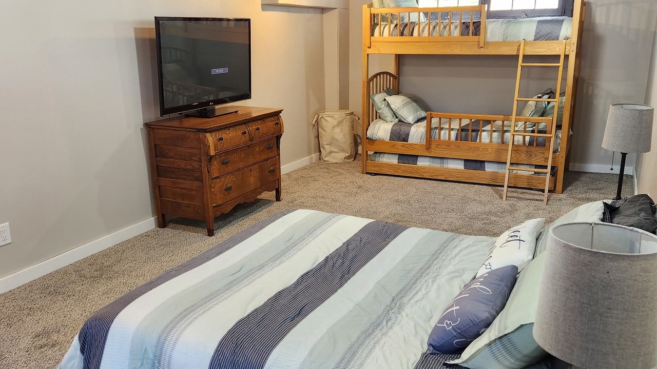 Photo of Bedroom in Glenwood