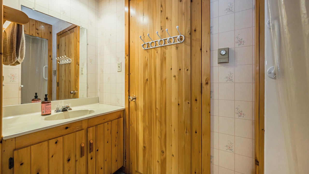 Photo of Bathroom in South Bruce Peninsula