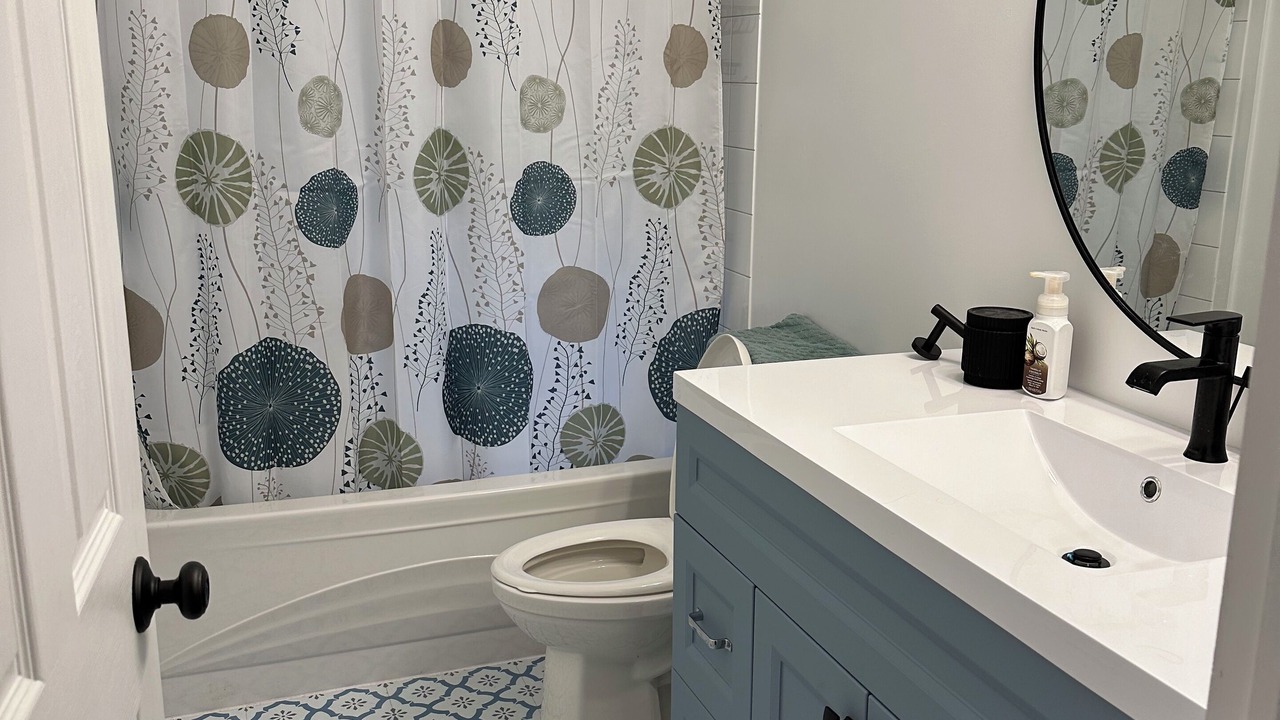 Photo of Bathroom in Cloyne