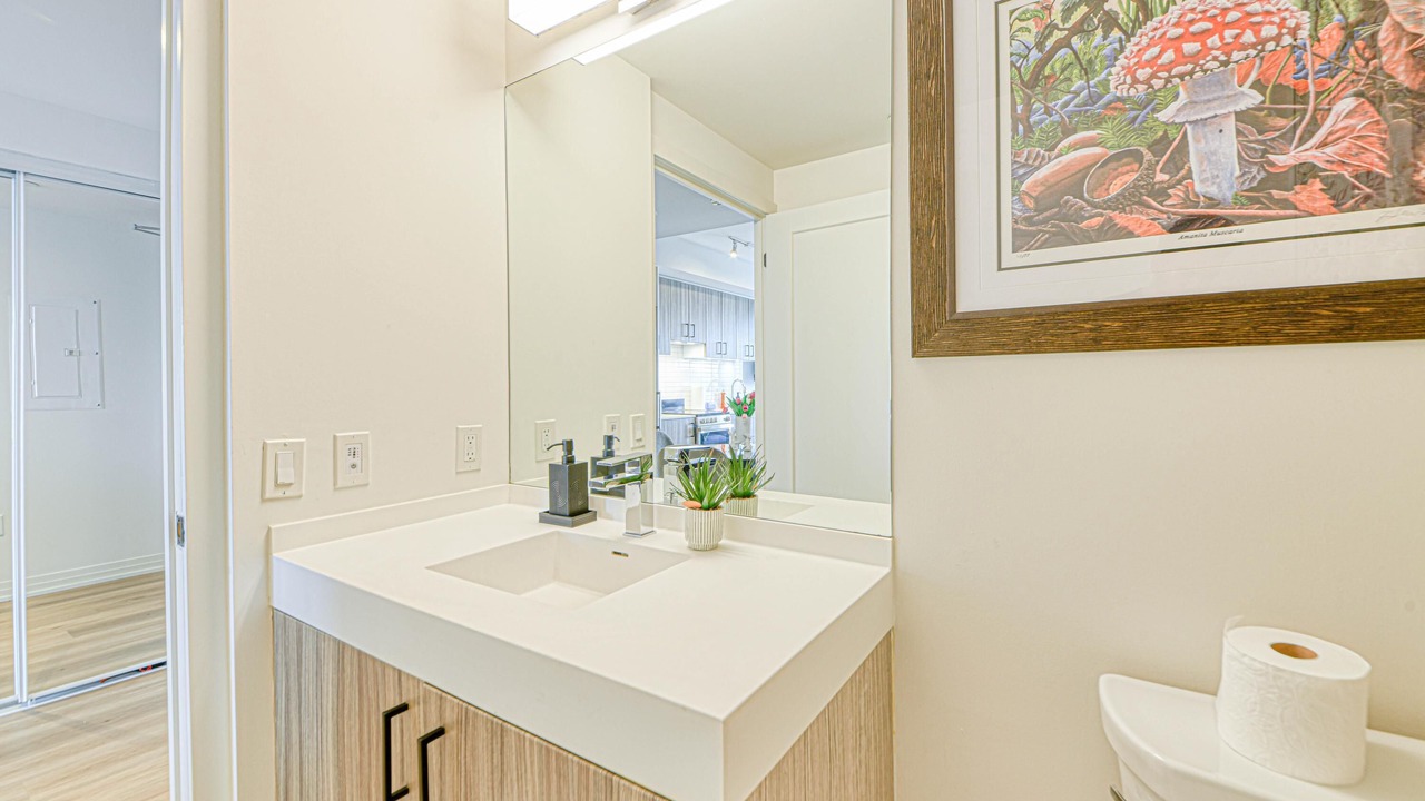 Photo of Bathroom in Garden District