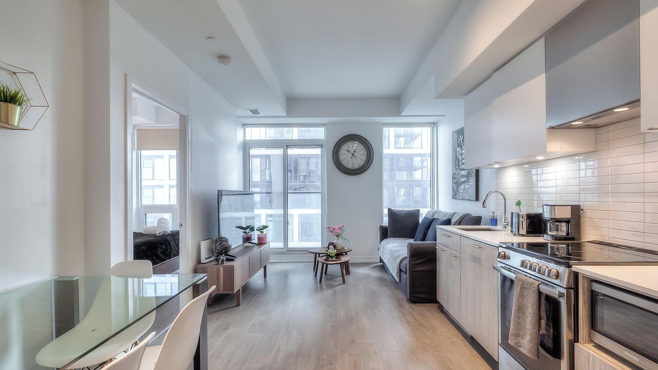 Photo of Livingroom in Garden District