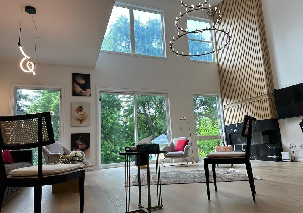 Photo of Livingroom in Parkview Hills