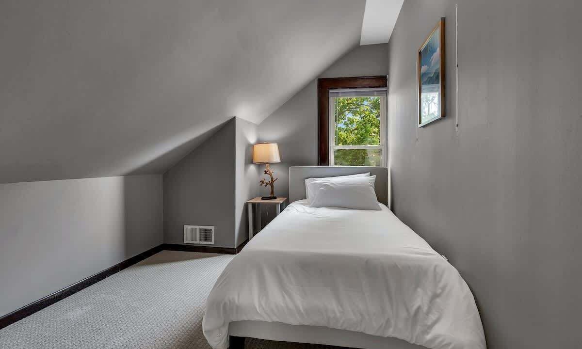 Photo of Bedroom in St. Cloud
