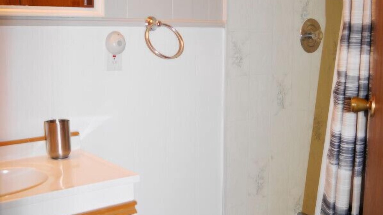 Photo of Bathroom in Wollaston