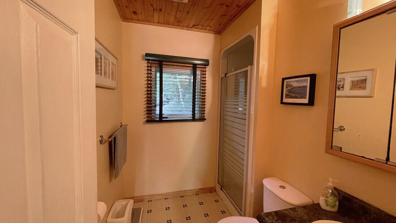 Photo of Bathroom in North Kawartha