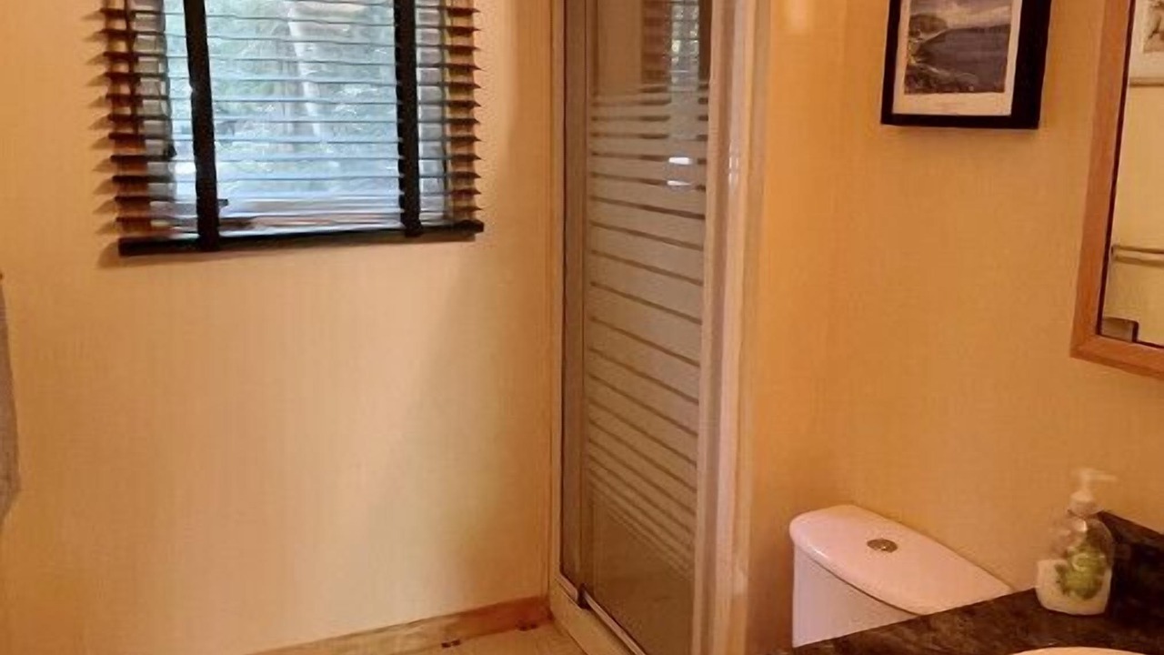 Photo of Bathroom in North Kawartha