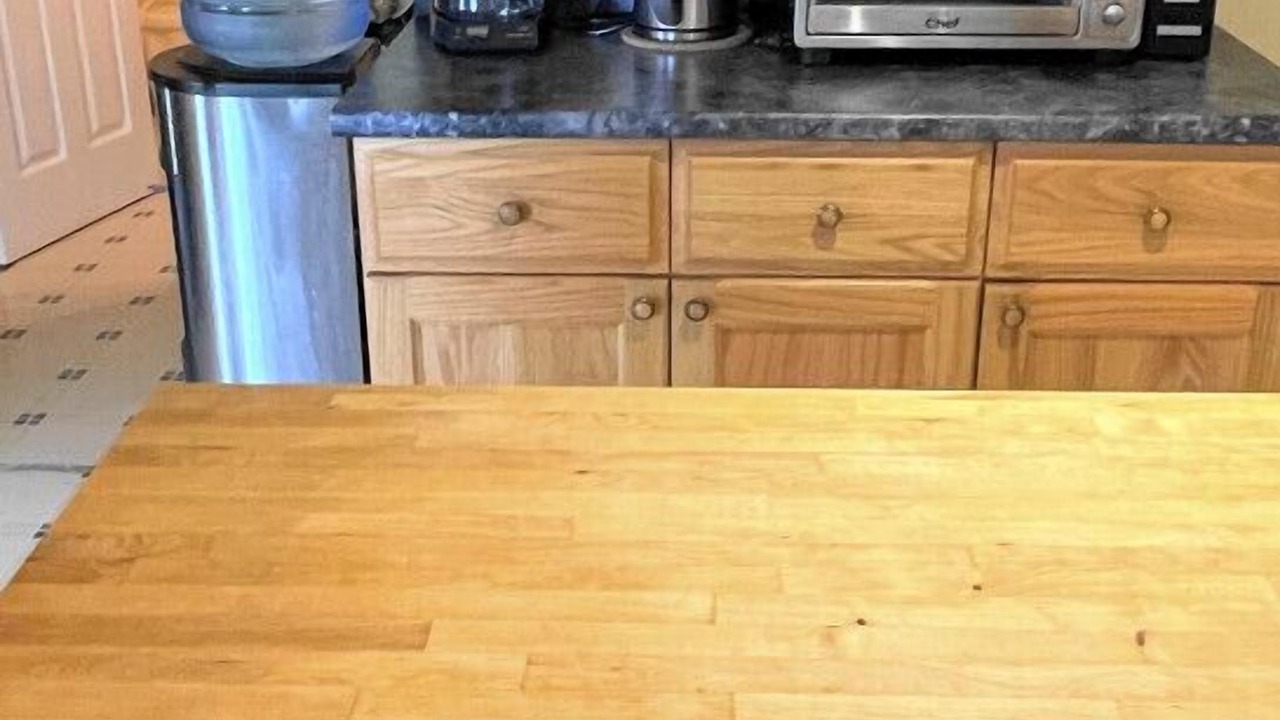 Photo of Kitchen in North Kawartha