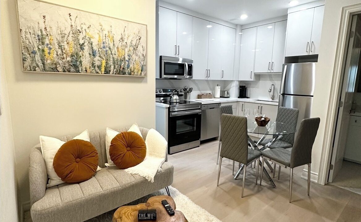 Photo of Livingroom in Davenport