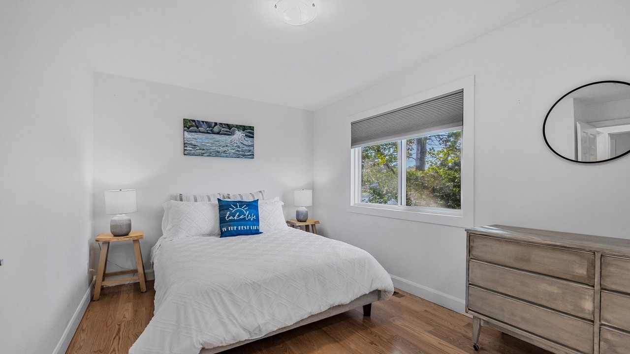 Photo of Bedroom in Port Carling