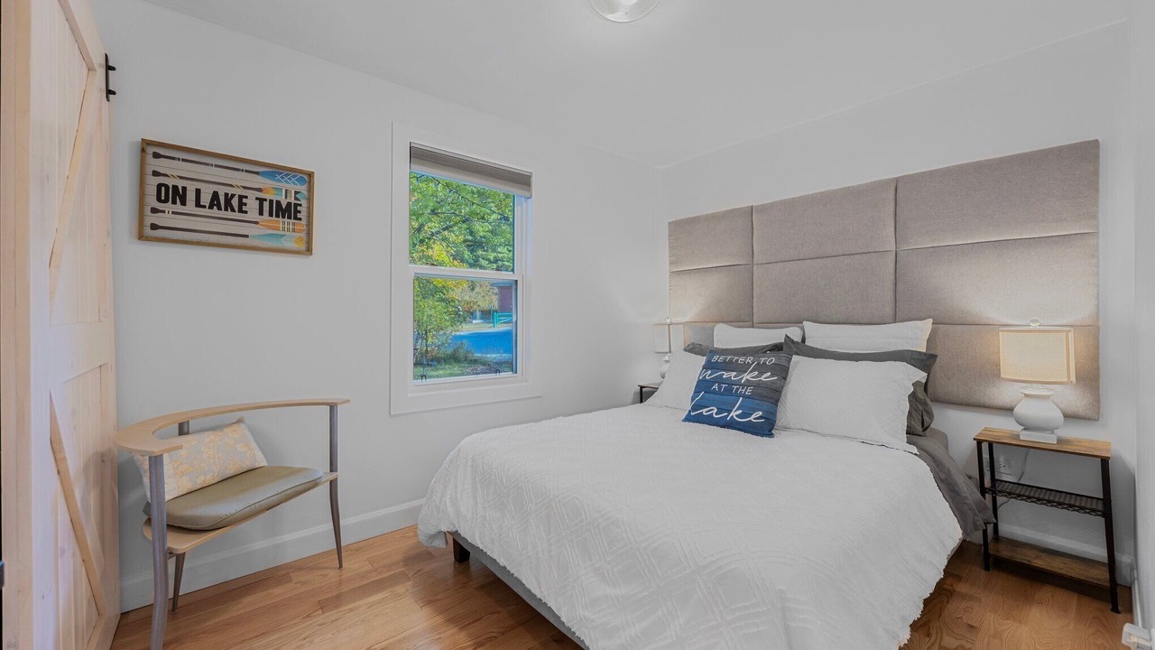 Photo of Bedroom in Port Carling