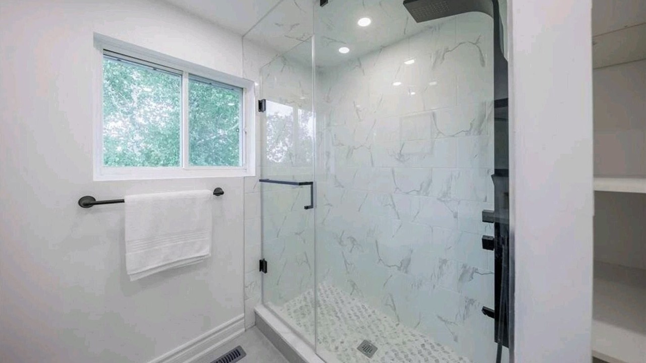 Photo of Bathroom in Valentia
