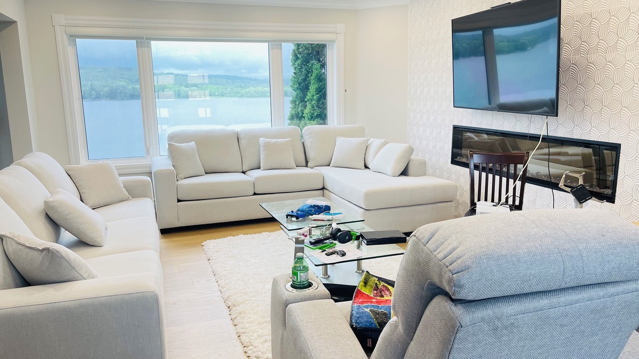 Photo of Livingroom in Sudbury