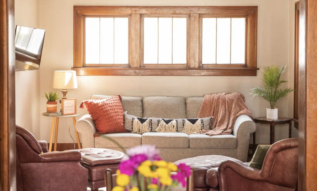 Photo of Livingroom in Alexandria