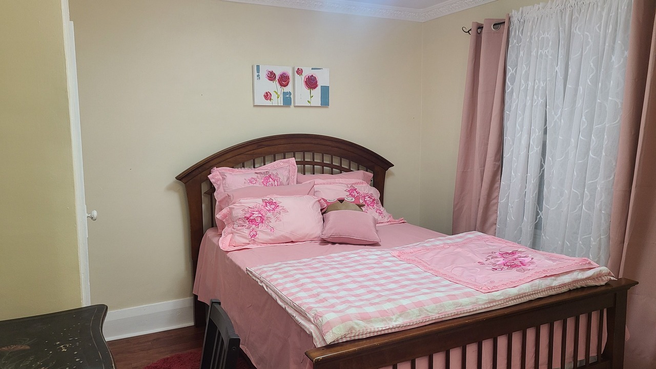 Photo of Bedroom in The Pocket