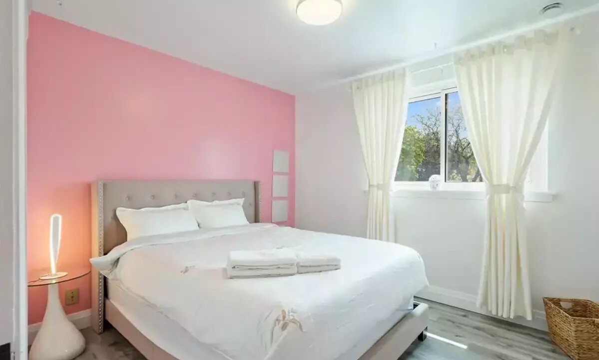 Photo of Bedroom in Mississauga