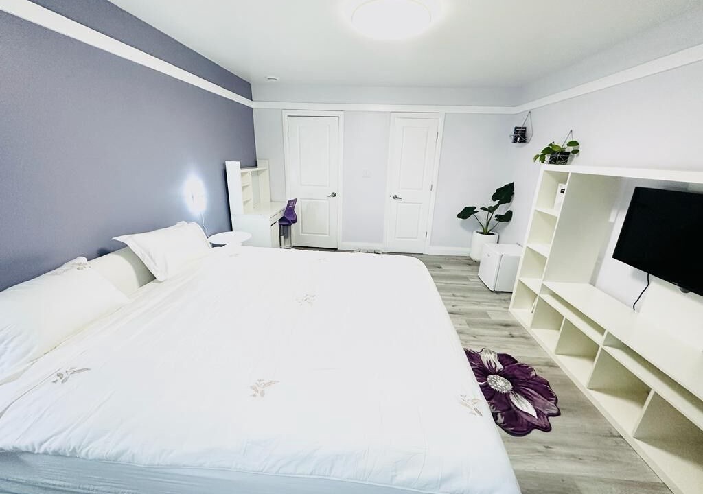 Photo of Bedroom in Mississauga