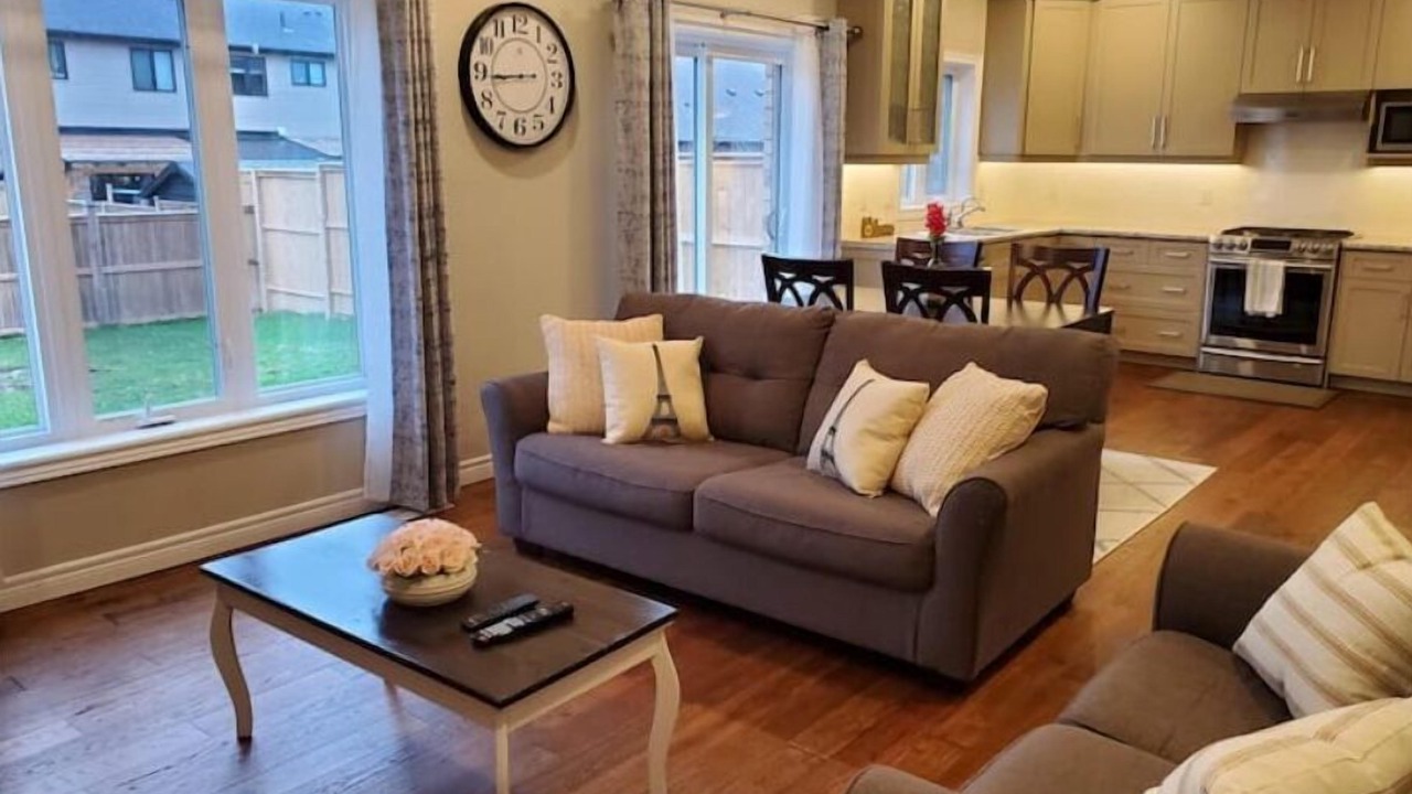 Photo of Livingroom in Stratford