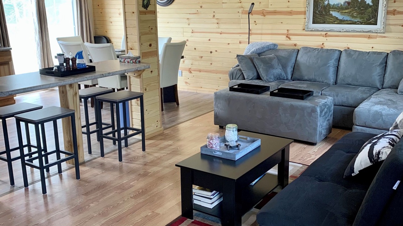 Photo of Livingroom in Thunder Bay