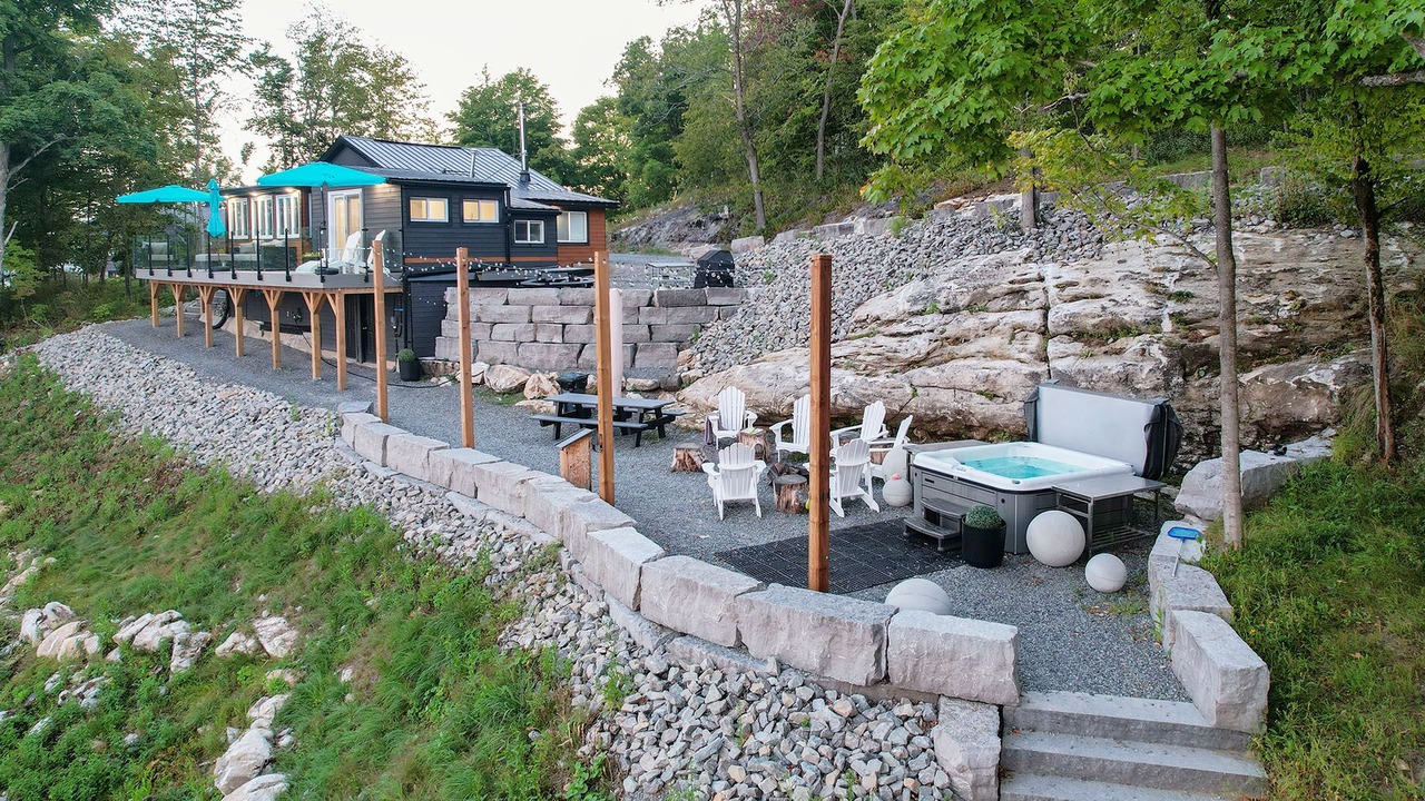 Photo of Others in Frontenac