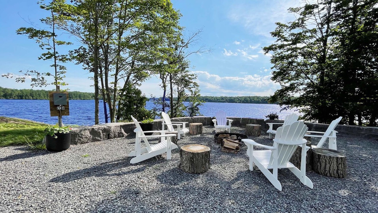 Photo of Others in Frontenac