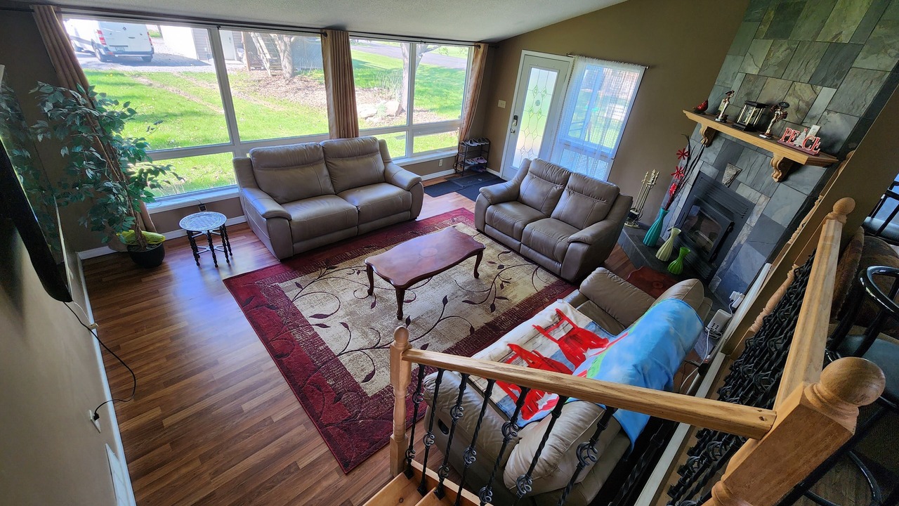 Photo of Livingroom in Lagoon City