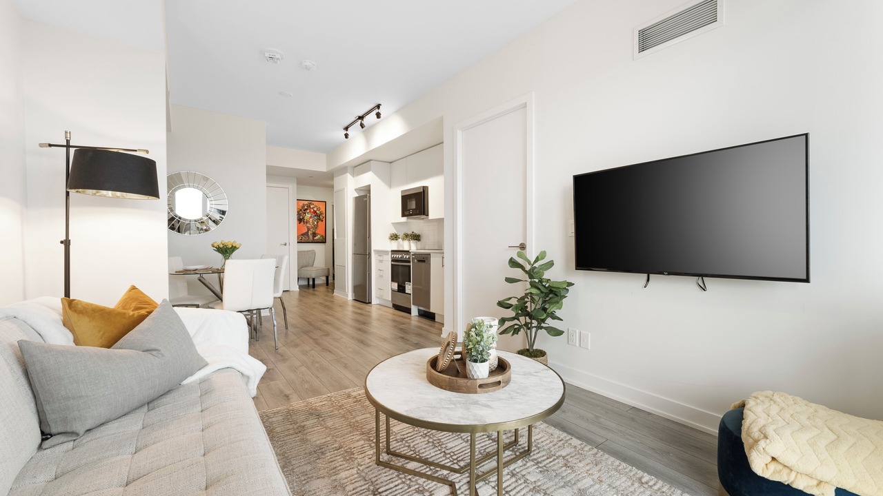 Photo of Livingroom in Willowdale