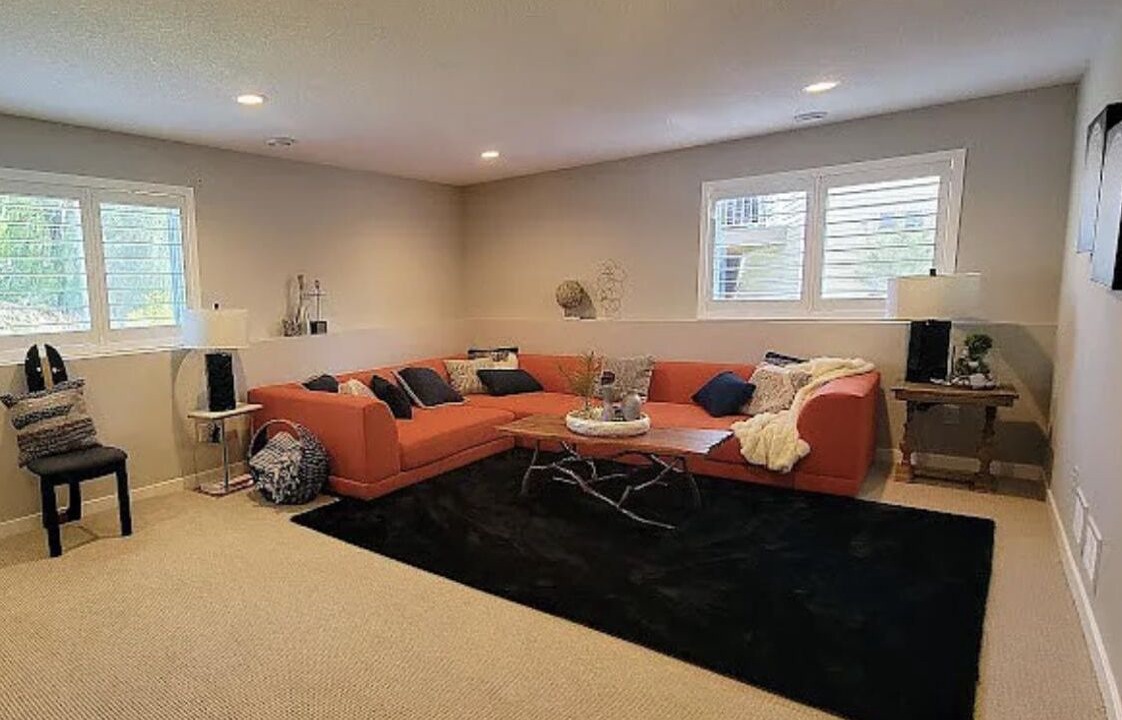 Photo of Livingroom in Savage