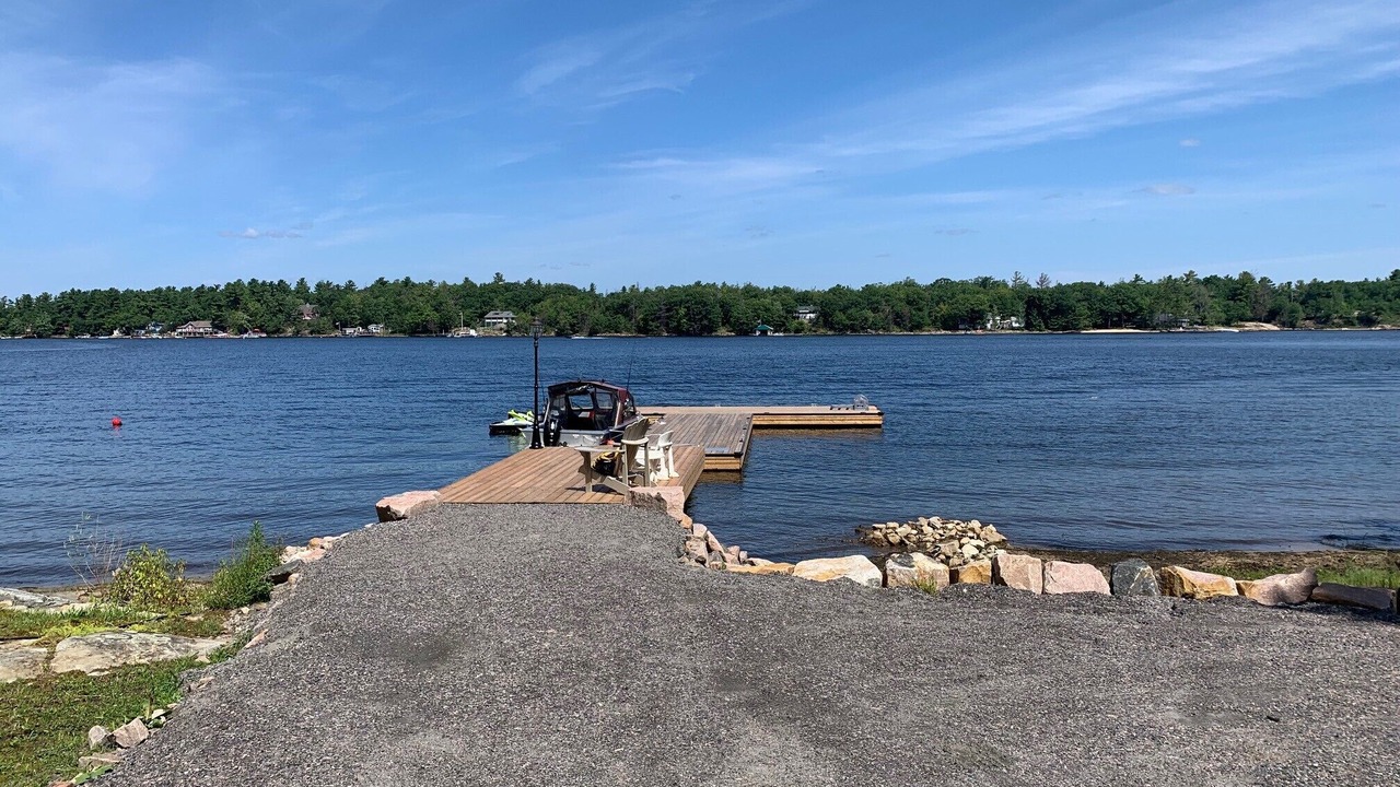Photo of Others in Honey Harbour