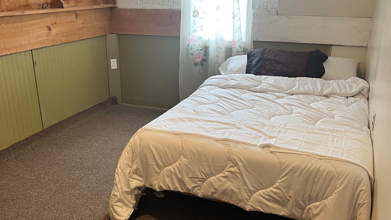 Photo of Bedroom in Mulmur