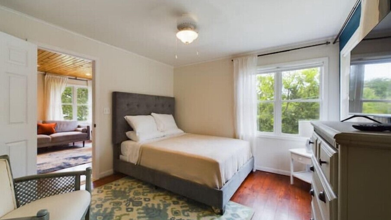 Photo of Bedroom in Glenwood