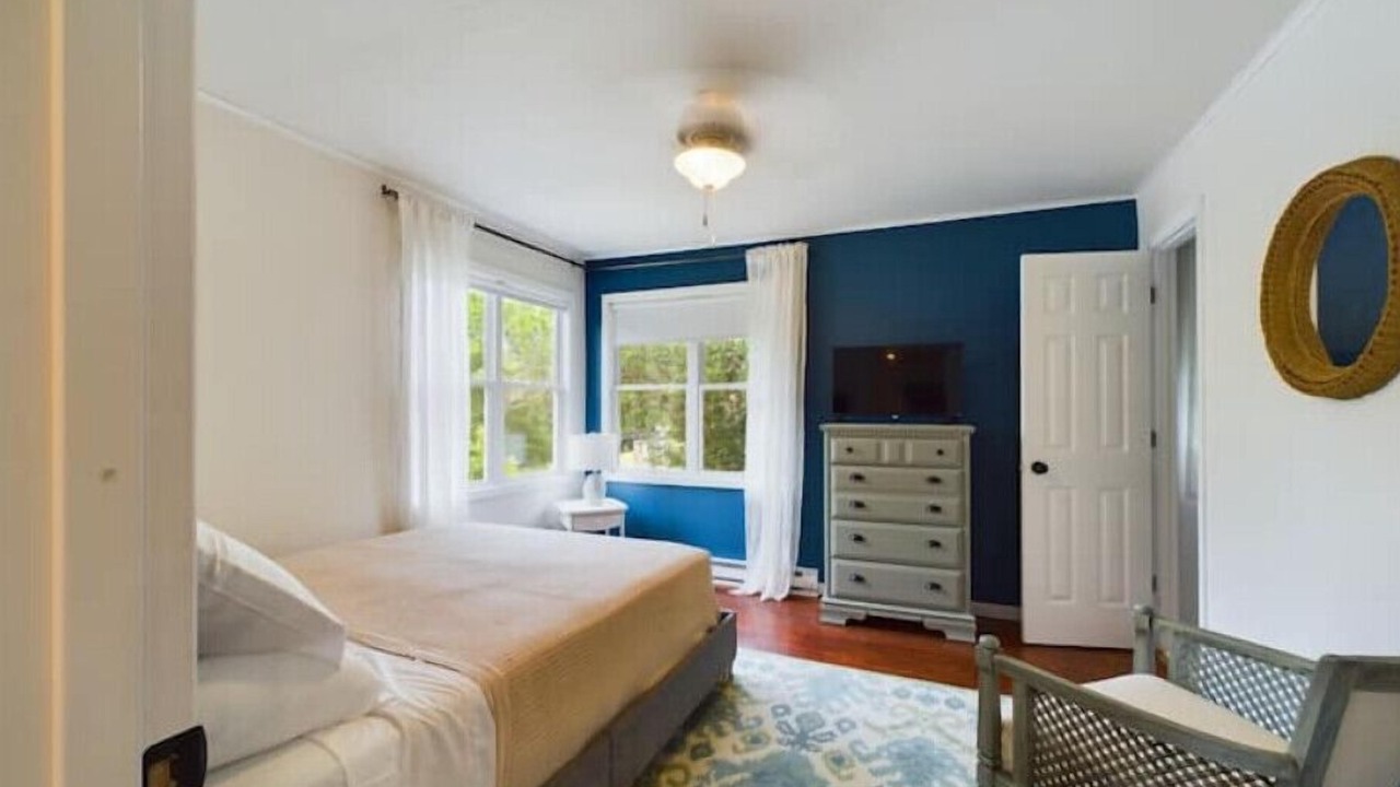 Photo of Bedroom in Glenwood