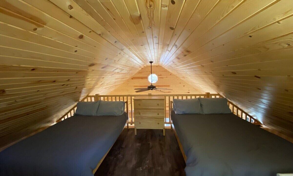 Photo of Bedroom in Longville