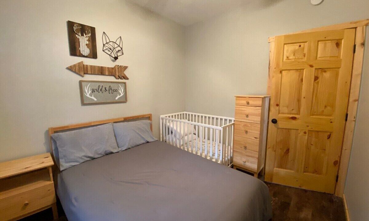 Photo of Bedroom in Longville